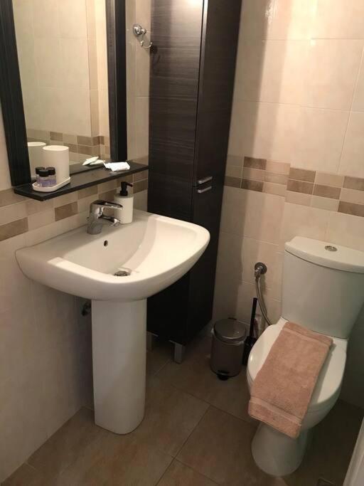 Kyparissia Cozy Flat - 5Mins Walking From Beach Exterior foto