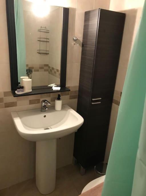 Kyparissia Cozy Flat - 5Mins Walking From Beach Exterior foto